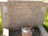 image of grave number 647632